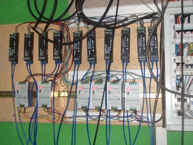 Discothèque Douala Cameroun - Installation Lumière par Sonopro