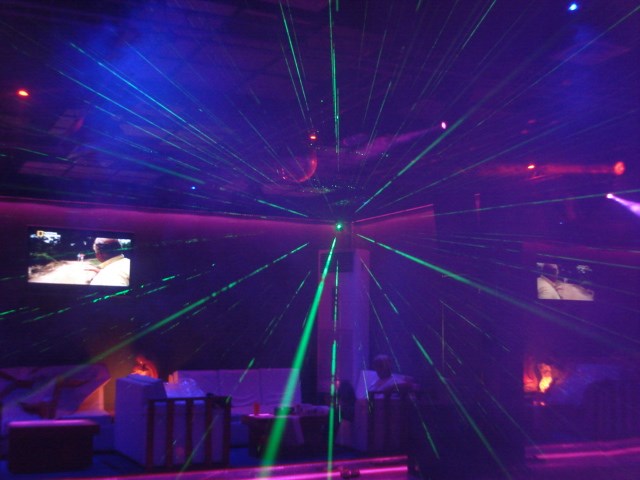 Discothèque Douala Cameroun - Installation Lumière par Sonopro